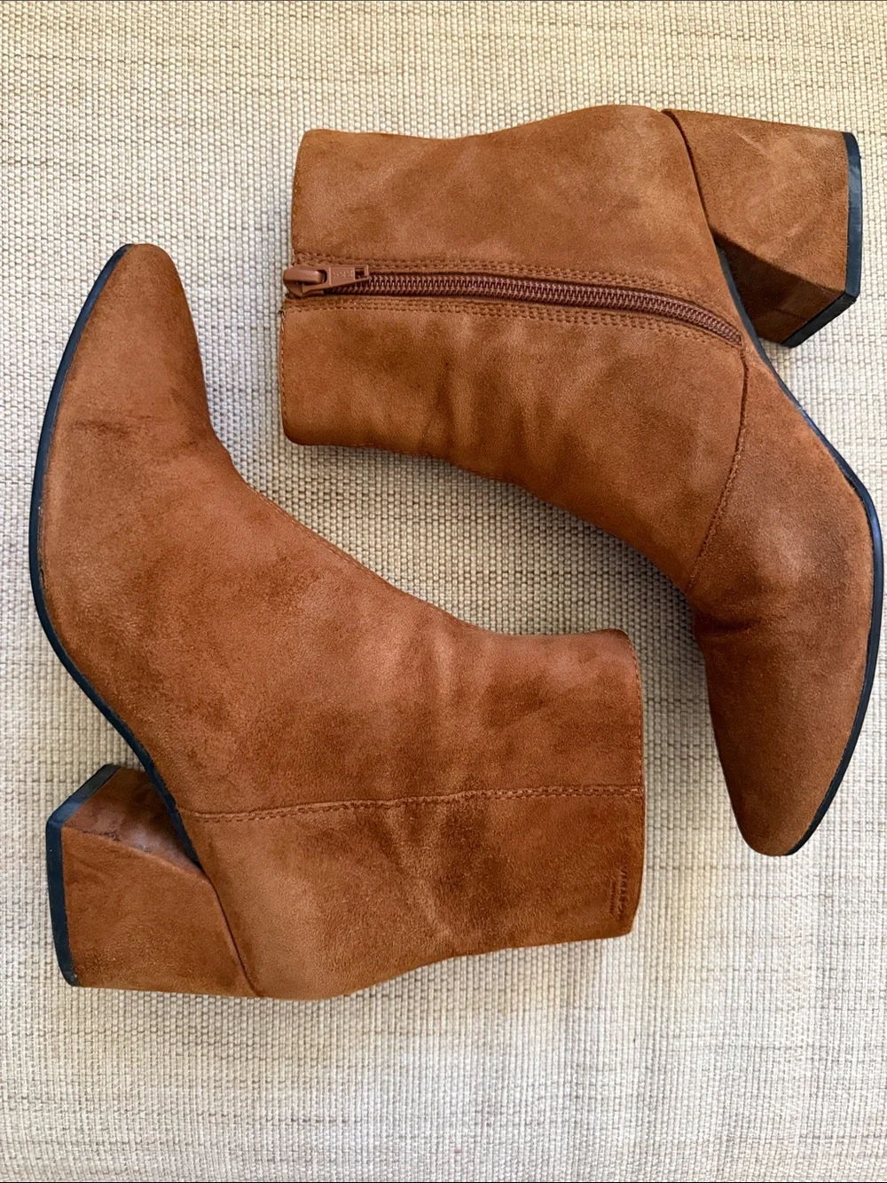 Vagabond Shoemakers Brown Suede Ankle Boots Block Heel Minimalist Zip Booties